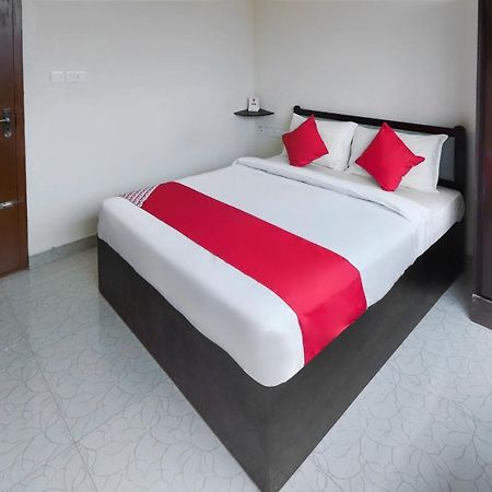 Oyo 49244 Green Castle Residency Hotell Nedumkandam Exteriör bild